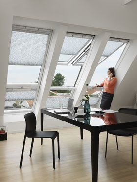 Velux rolety